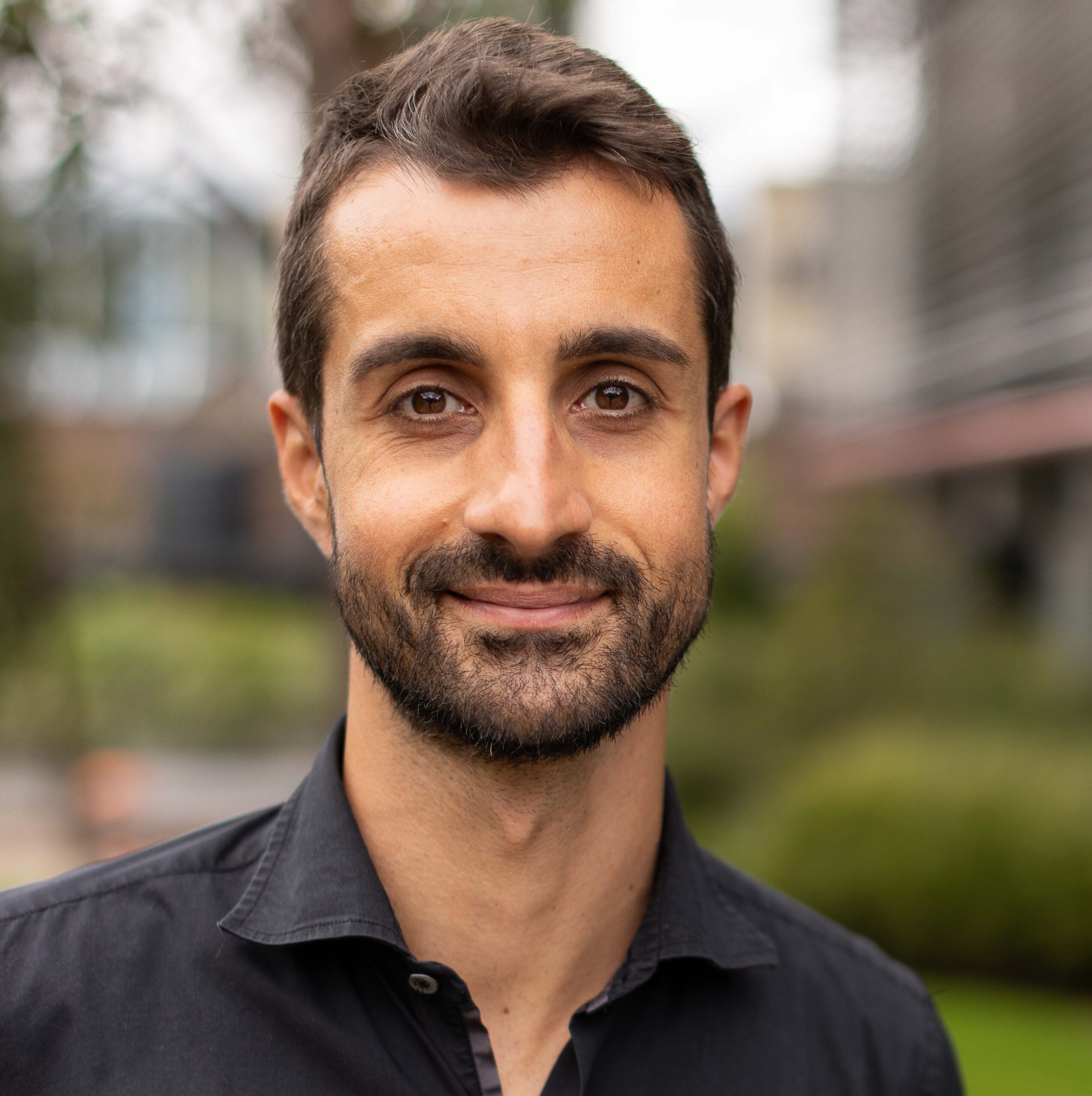 Headshot of Federico outside.
